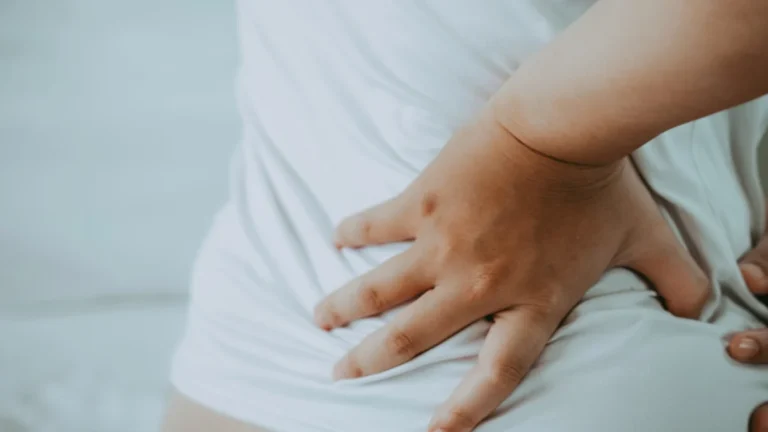 beyond-the-ache-a-comprehensive-guide-to-using-yoga-for-chronic-back-pain