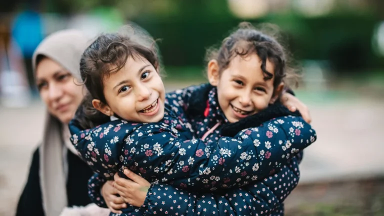 building-bridges-to-universal-health-a-new-global-era-for-migrant-and-refugee-care