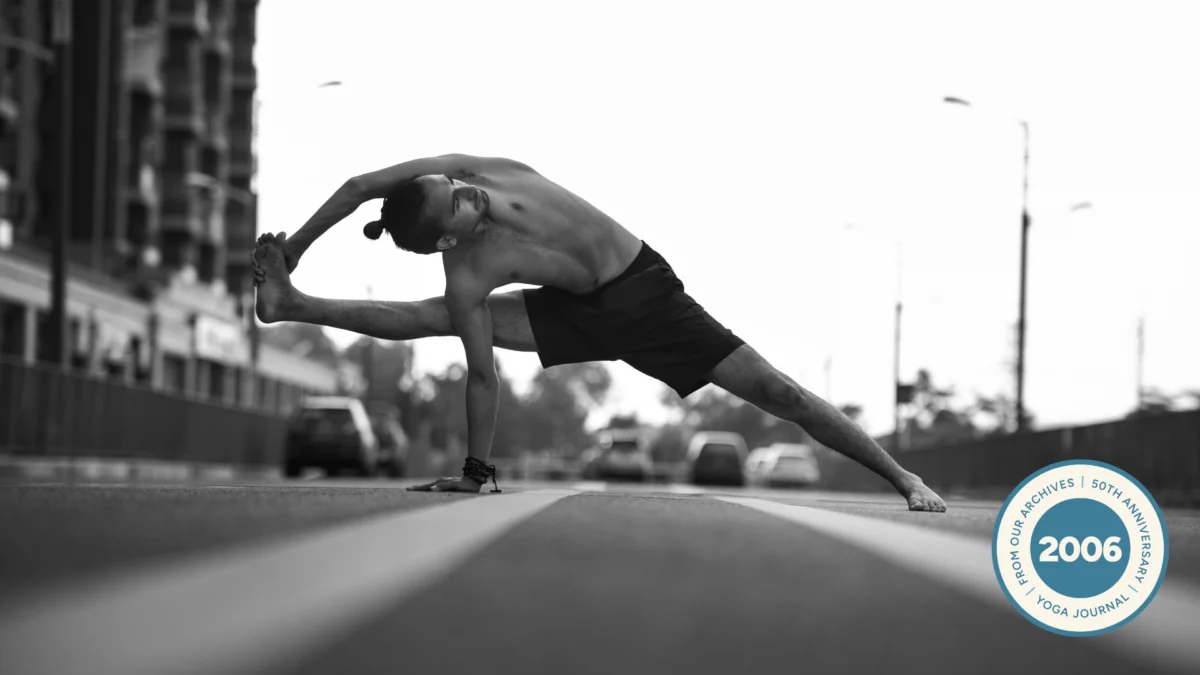 the-art-of-wholeness-mastering-visvamitrasana-through-progressive-integration