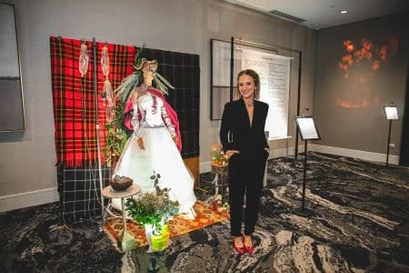 the-chiaroscuro-of-survival-how-artist-ariela-robinson-transformed-a-breast-cancer-diagnosis-into-a-masterpiece-of-resilience