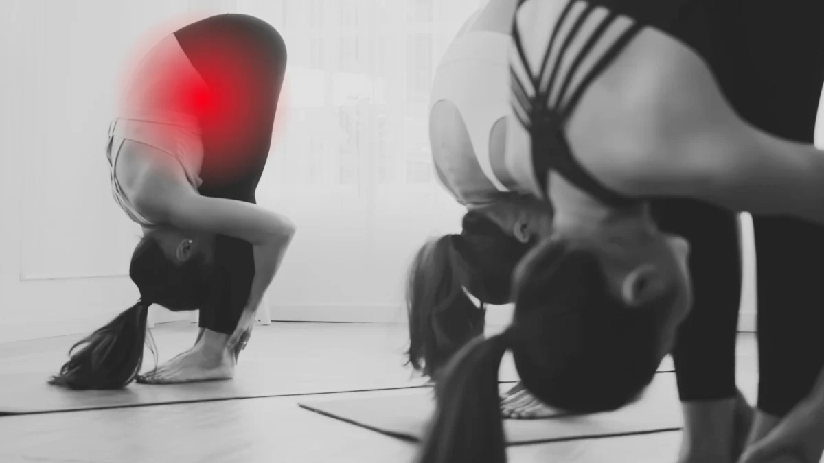 the-invisible-mat-redefining-yoga-and-strength-in-the-shadow-of-chronic-pain
