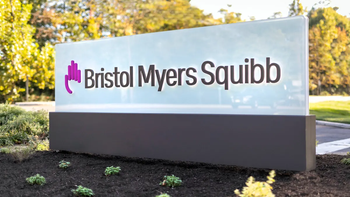 the-silicon-pivot-how-bristol-myers-squibb-and-big-pharma-are-betting-the-future-on-artificial-intelligence