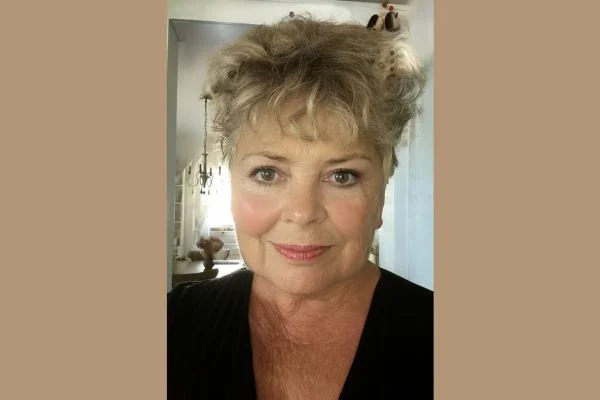 the-weight-of-resilience-navigating-the-emotional-hoard-in-cancer-survivorship