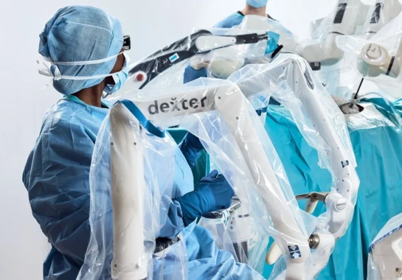 distalmotion-expands-robotic-surgery-frontiers-dexter-system-cleared-for-complex-gynaecological-procedures