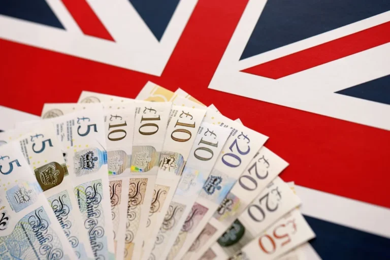 british-business-bank-fortifies-uk-life-sciences-with-e25m-commitment-to-eqts-health-economics-3-fund