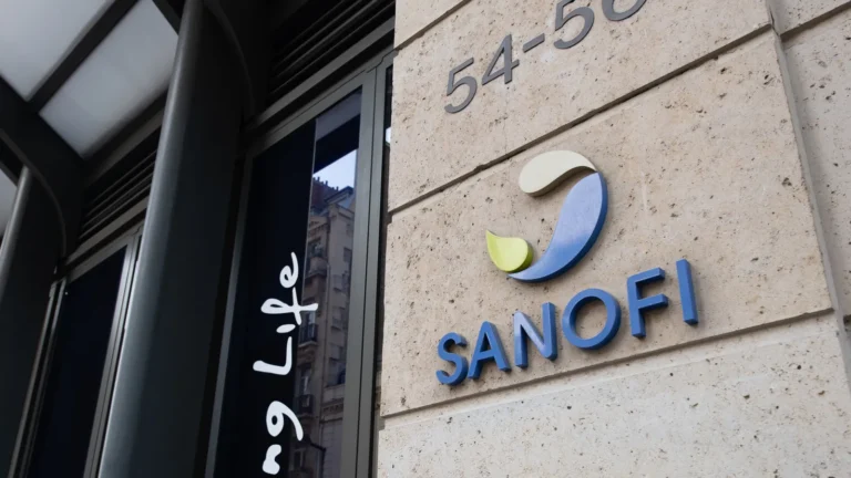 sanofi-abandons-amlitelimab-a-strategic-retreat-for-a-once-promising-blockbuster