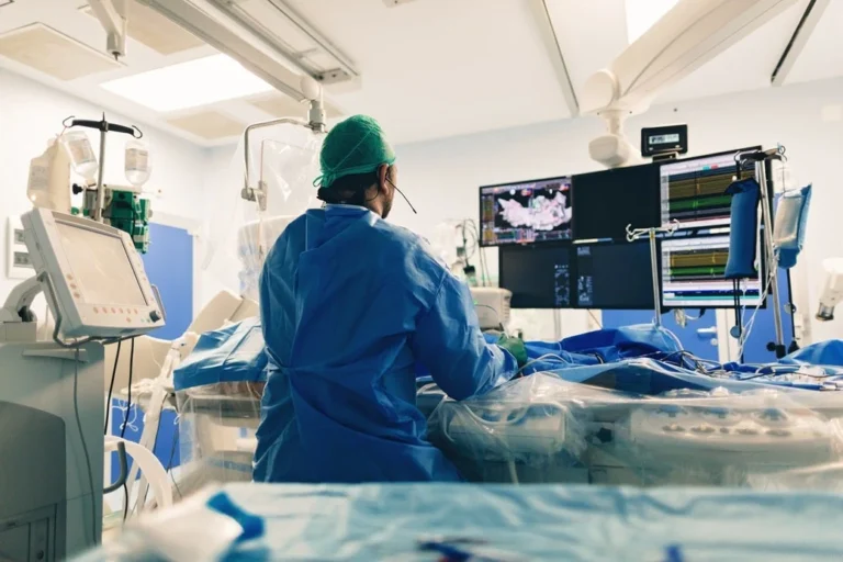 the-future-of-precision-how-pulsed-field-ablation-and-nitinol-engineering-are-revolutionizing-minimally-invasive-medicine