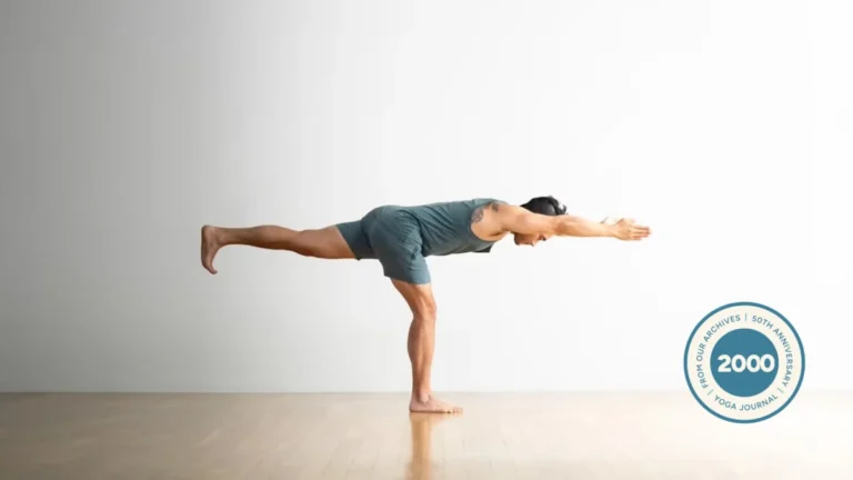 the-geometry-of-being-unlocking-the-transformative-power-of-alignment-in-yoga