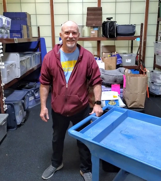 beyond-the-kibble-how-one-volunteer-is-redefining-community-care-at-shantis-paws
