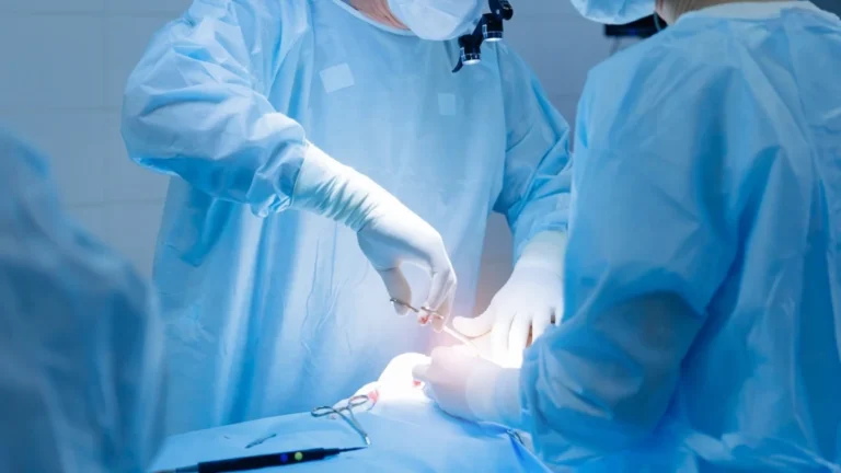 hope-on-the-horizon-lynch-regenerative-medicine-completes-enrollment-for-promising-phase-ii-trial-of-rhpdgf-bb-for-complex-skin-cancer-wounds