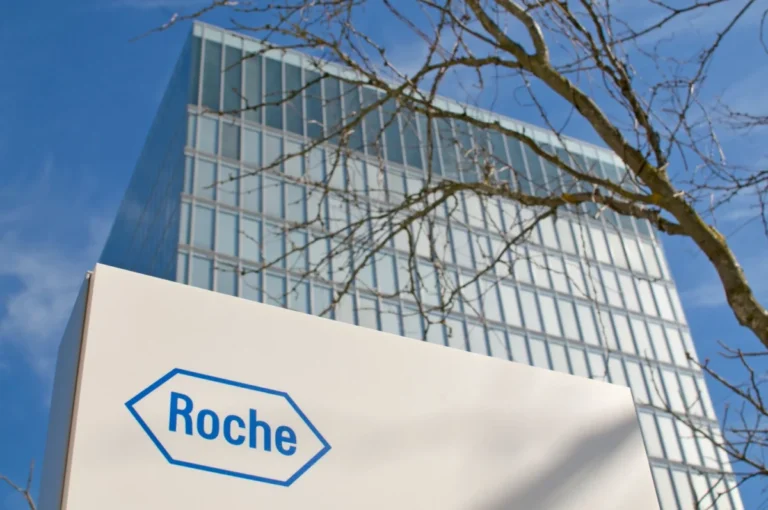 roche-secures-fda-clearance-for-elecsys-ptau217-a-new-frontier-in-alzheimers-diagnostics