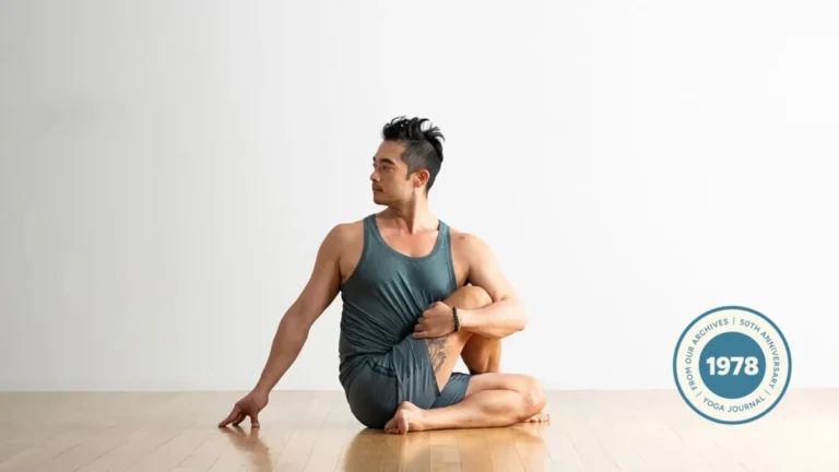 the-art-of-the-twist-unlocking-liberation-through-ardha-matsyendrasana