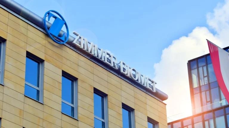 zimmer-biomet-surges-q2-financials-spark-market-confidence-and-upgraded-2026-outlook