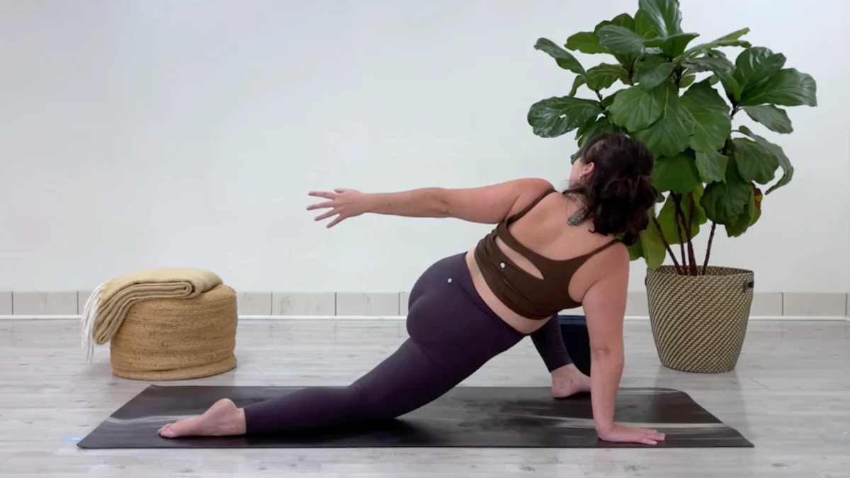 finding-stillness-in-the-storm-a-10-minute-yoga-protocol-for-modern-stress