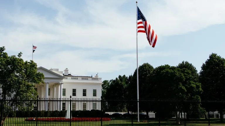 strategic-realignment-trump-administration-secures-medicaid-drug-pricing-pacts-with-mid-sized-pharma-firms